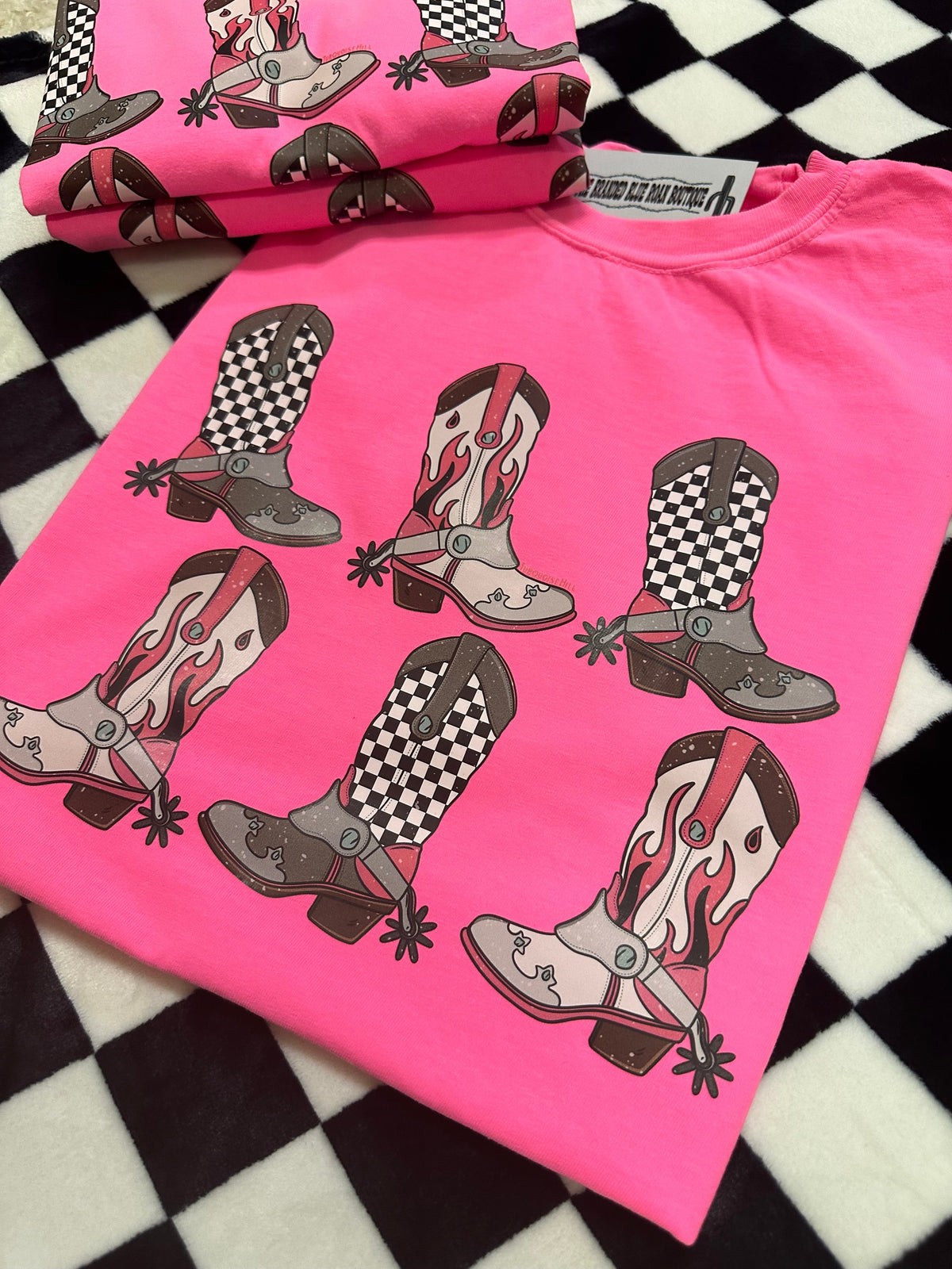 Yallternative Boots graphic tee - Comfort Colors
