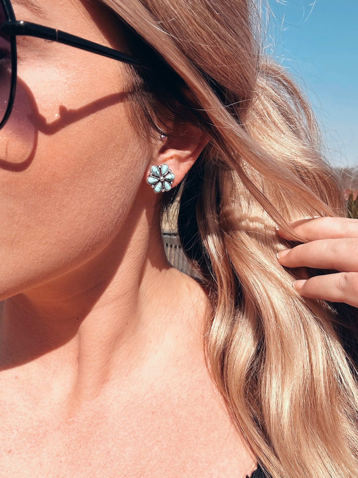 The Squash Flower Earrings in White