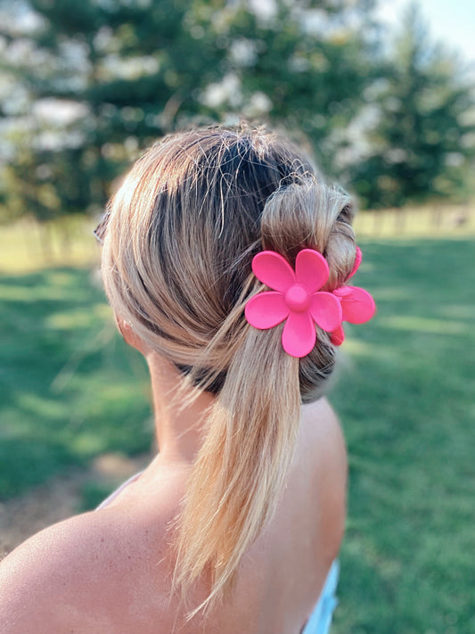 The Alani Flower Clips